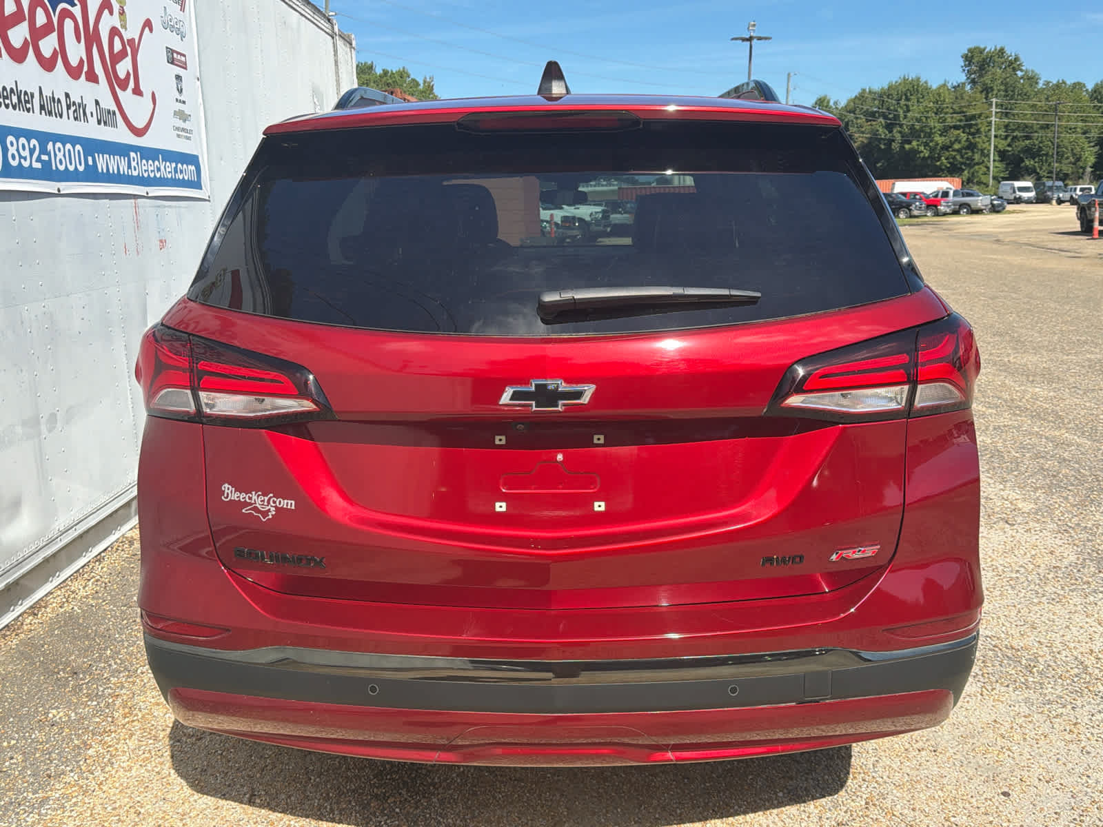 Used 2023 Chevrolet Equinox RS w/ RS Leather Package AWD/4WD image 4