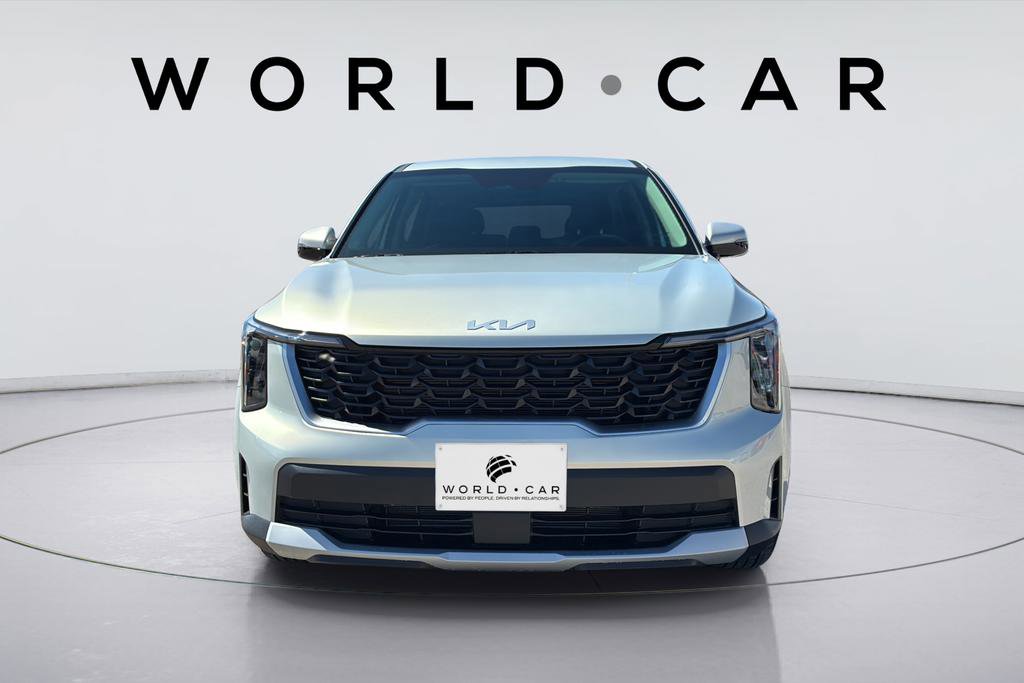Certified 2026 Kia Sorento LX FWD image 6