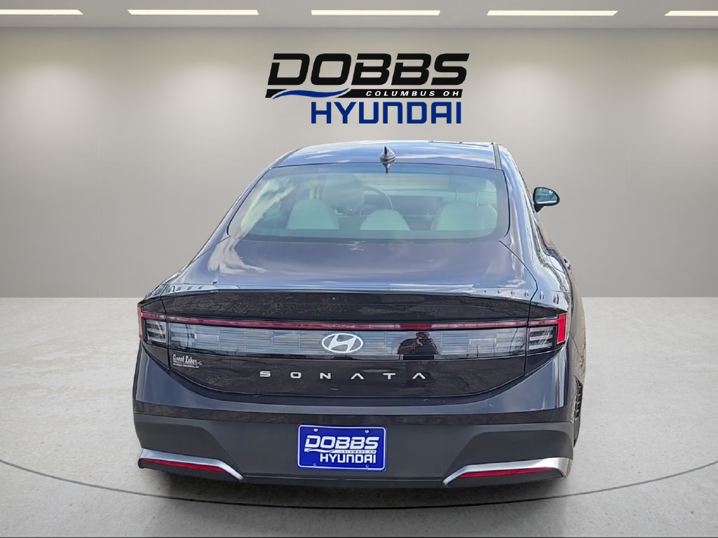 Certified 2026 Hyundai Sonata SE FWD image 5