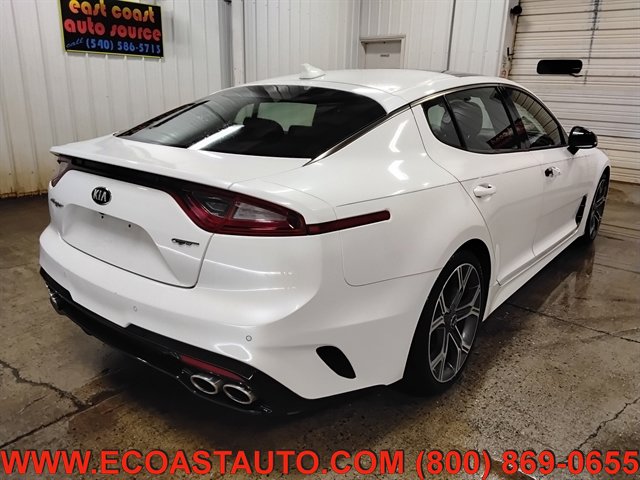 Used 2018 Kia Stinger GT1 RWD image 3