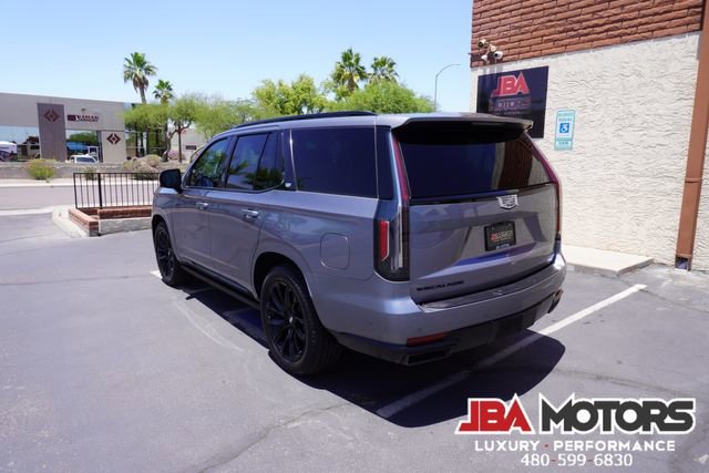 Used 2022 Cadillac Escalade Sport Platinum w/ Heavy-Duty Trailer Package image 15