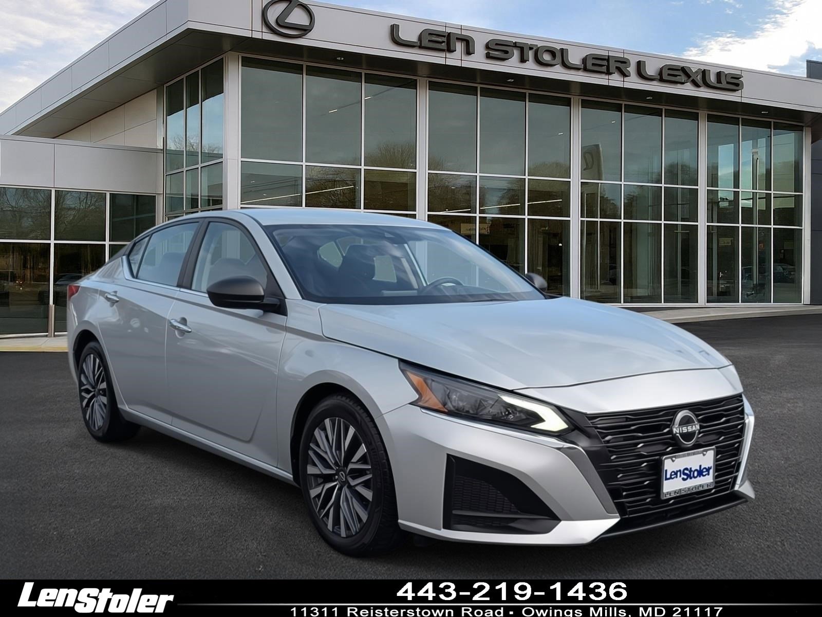Used 2024 Nissan Altima 2.5 SV