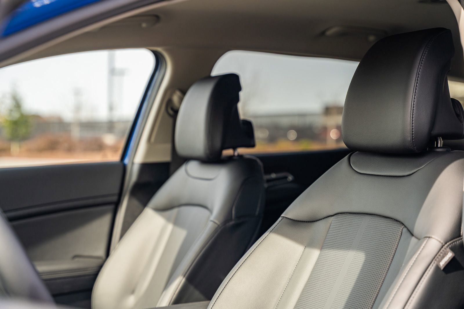 New 2026 Kia Sportage EX image 14