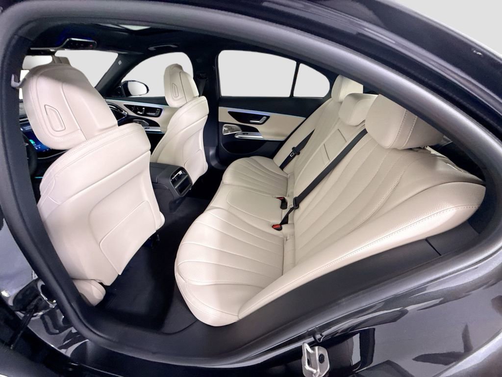 New 2026 Mercedes-Benz E 450 4MATIC Sedan image 22