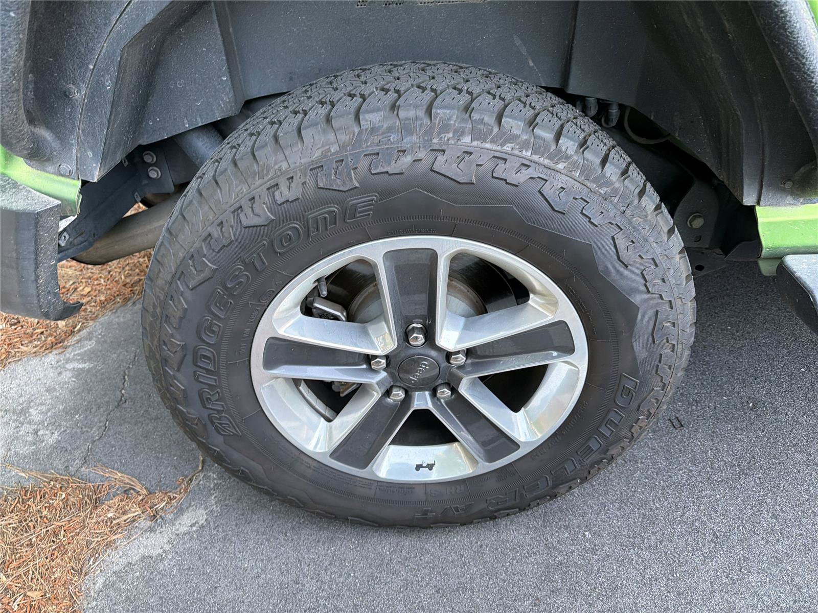 Used 2019 Jeep Wrangler Unlimited Sahara AWD/4WD image 10