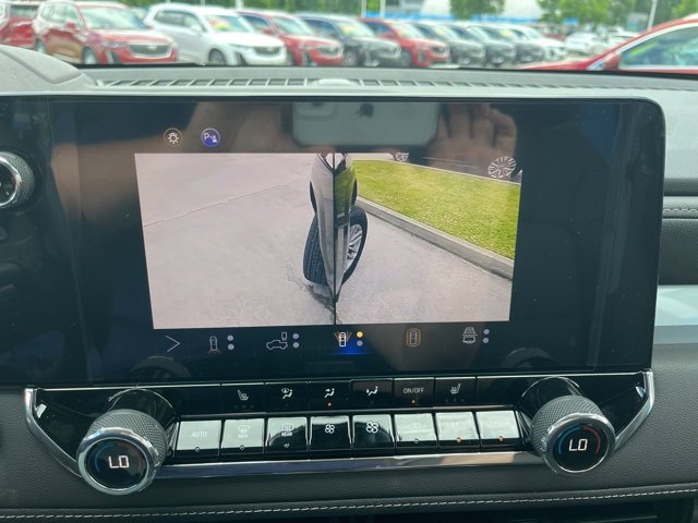 New 2025 Chevrolet Colorado LT w/ LT Convenience Package image 37