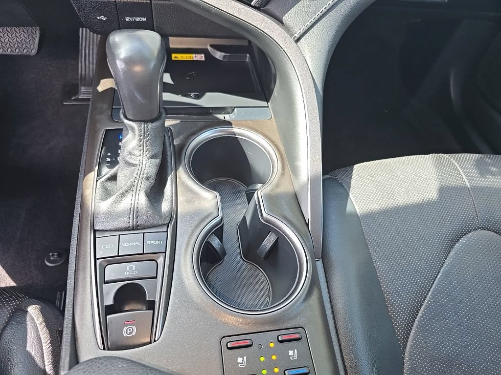 Used 2024 Toyota Camry XSE w/ Navigation Package FWD image 20