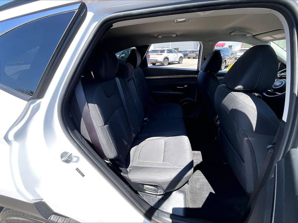 Used 2023 Hyundai Tucson SEL AWD/4WD image 16