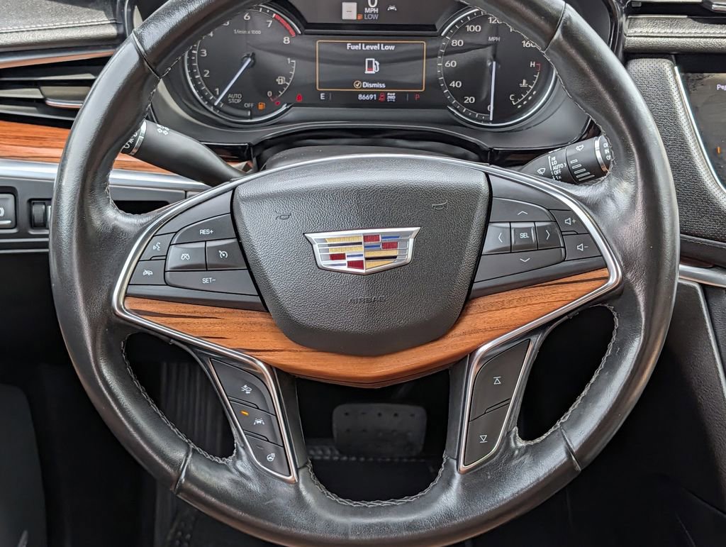 Used 2022 Cadillac XT5 Premium Luxury image 10