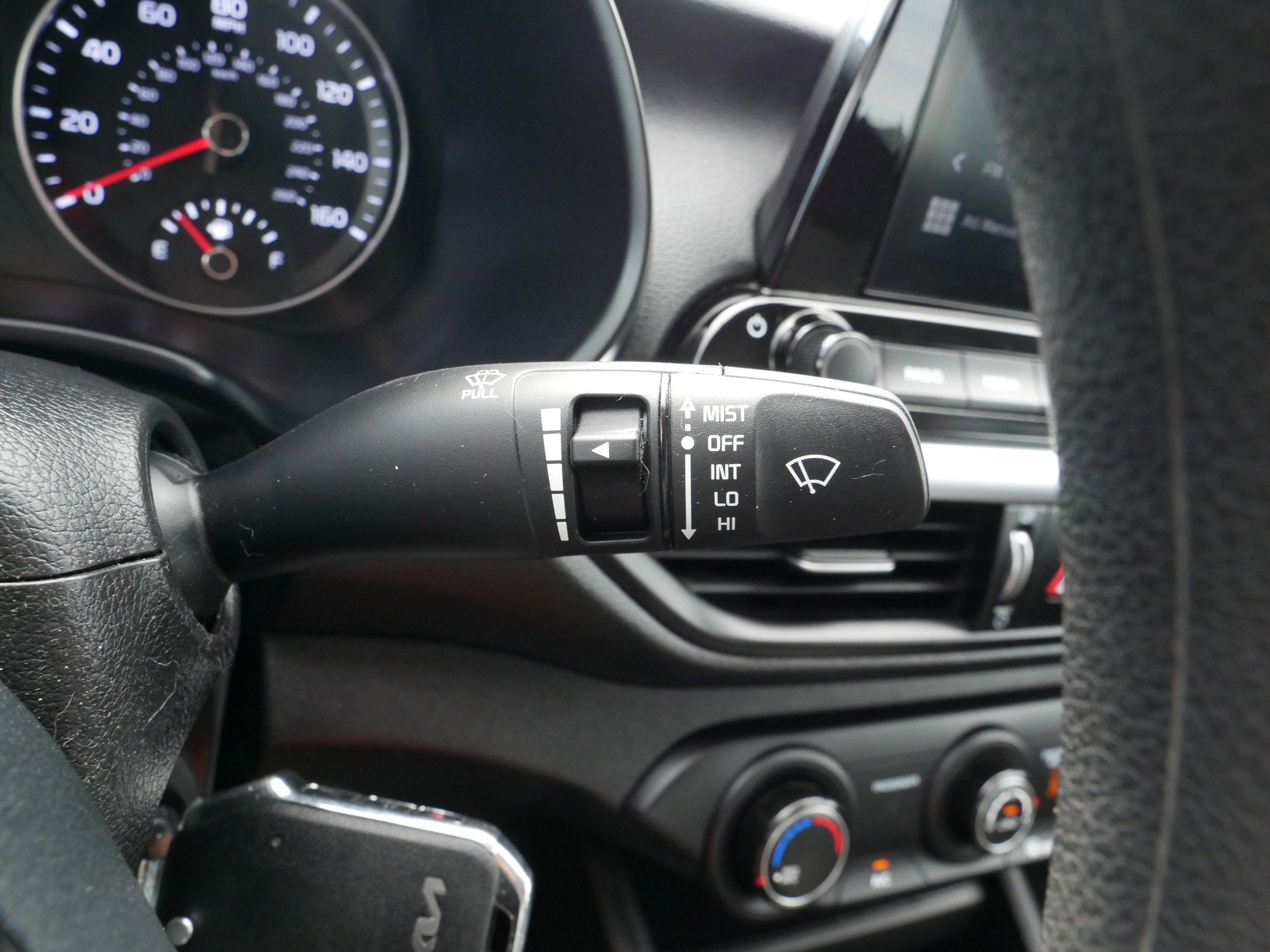 Certified 2023 Kia Forte LXS image 33