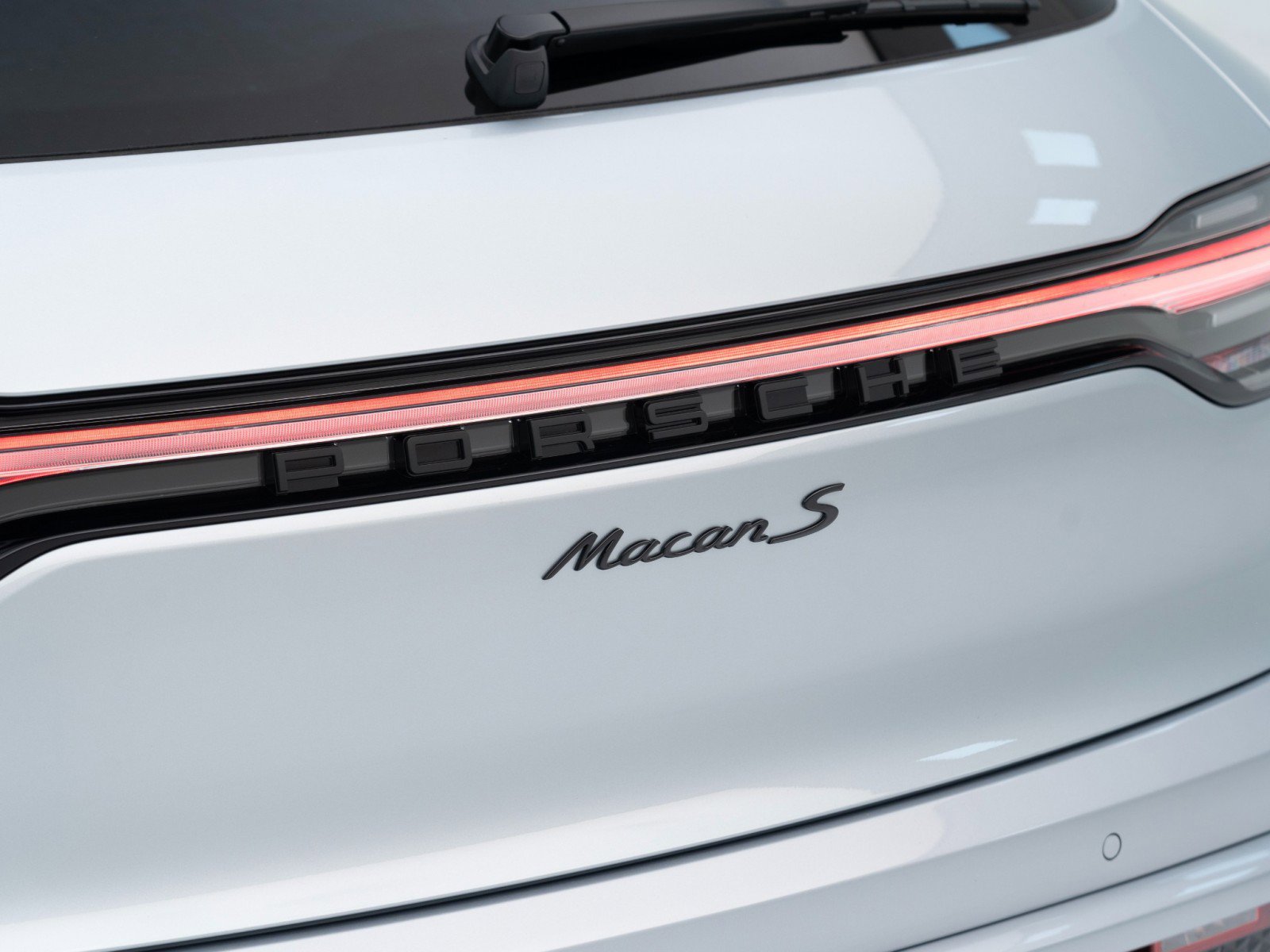 New 2026 Porsche Macan S image 13