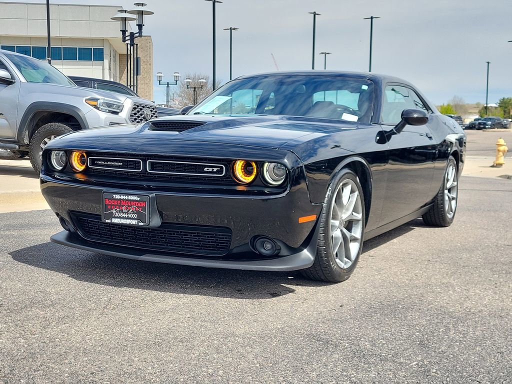 Used 2022 Dodge Challenger GT RWD image 8