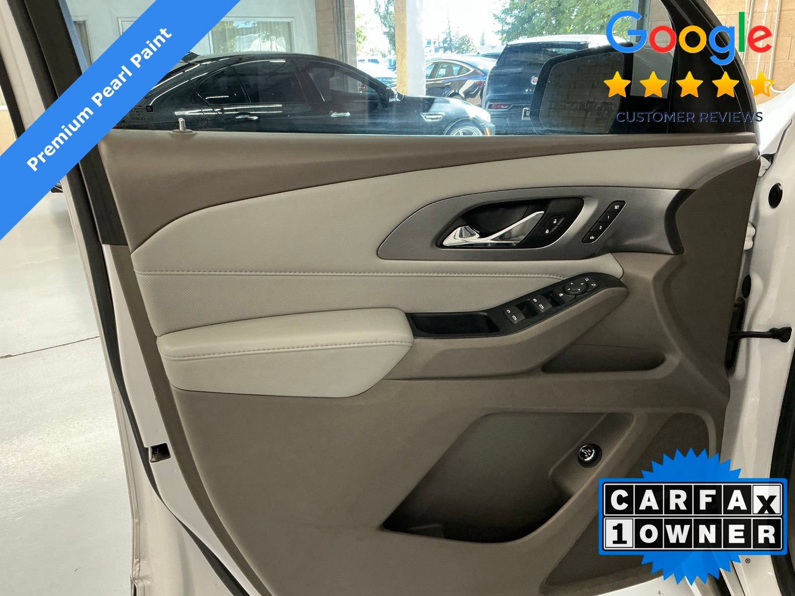 Used 2021 Chevrolet Traverse Premier FWD image 18