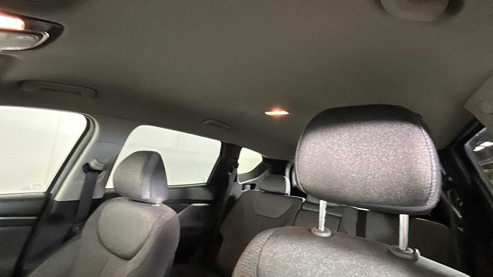 Certified 2023 Hyundai Santa Fe SE FWD image 15
