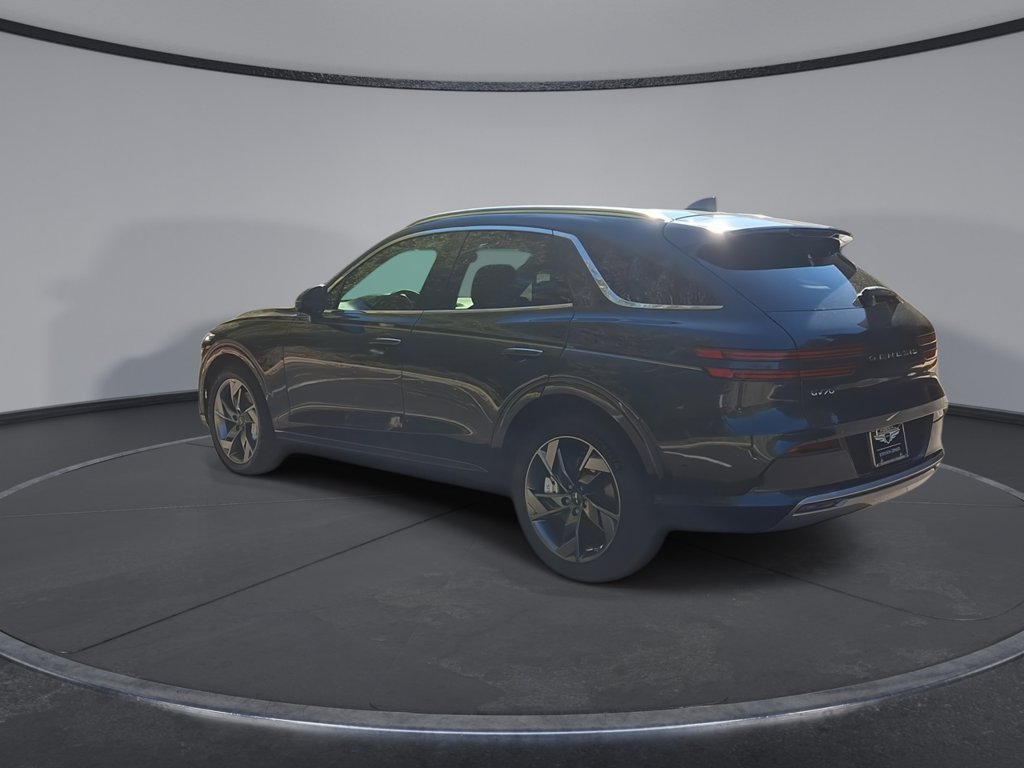 Used 2024 Genesis Electrified GV70 w/ Prestige Package AWD/4WD image 2