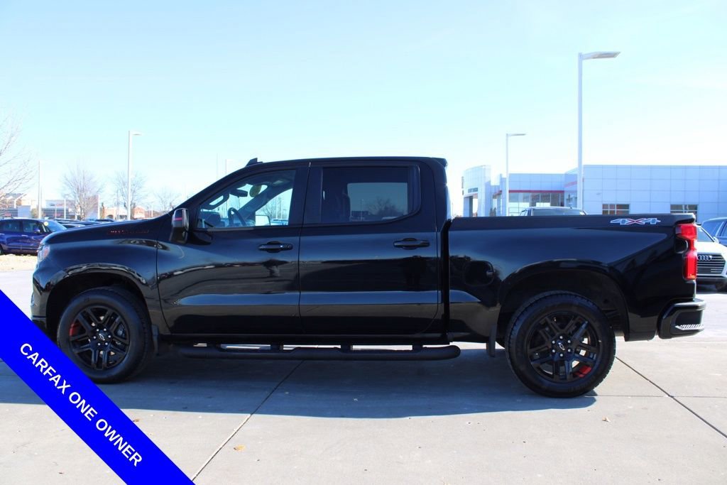 Used 2022 Chevrolet Silverado 1500 RST w/ Redline Edition image 4