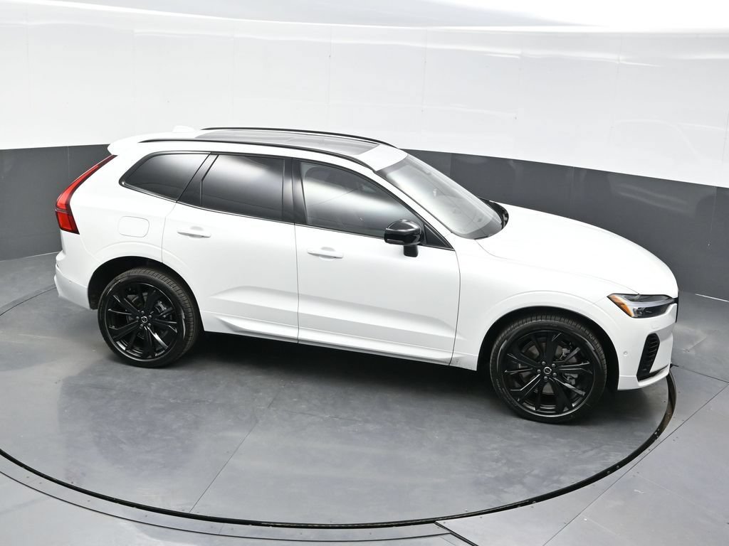 New 2026 Volvo XC60 T8 Ultra w/ Climate Package AWD/4WD image 39