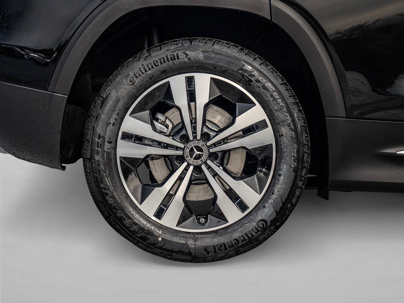 New 2026 Mercedes-Benz GLB 250 4MATIC image 14