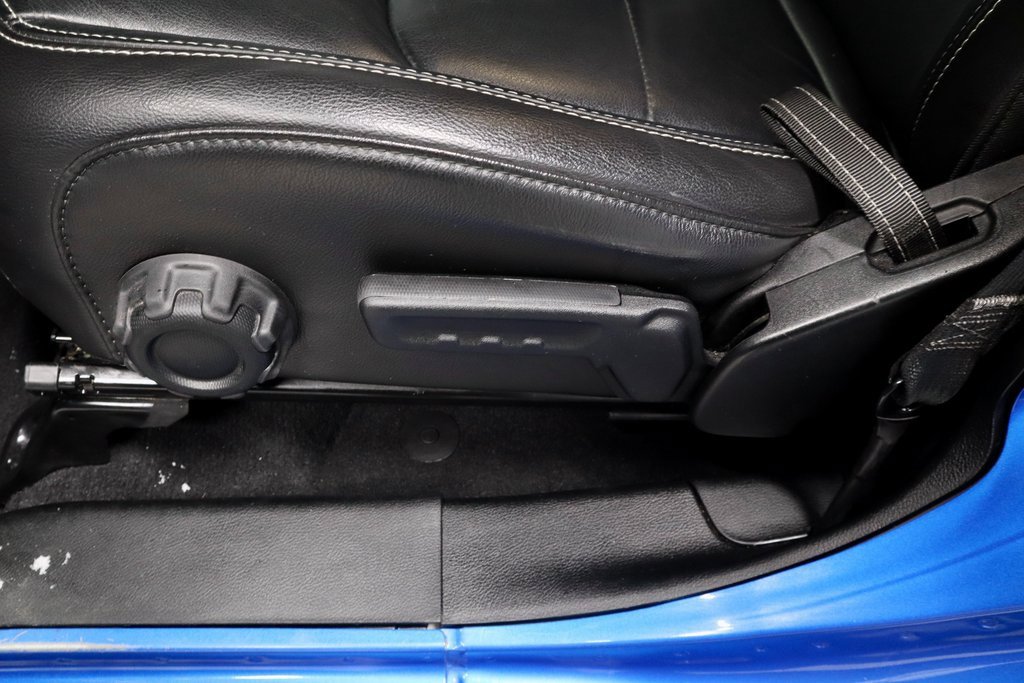 Used 2021 Jeep Wrangler Unlimited Sahara w/ Dual Top Group image 25