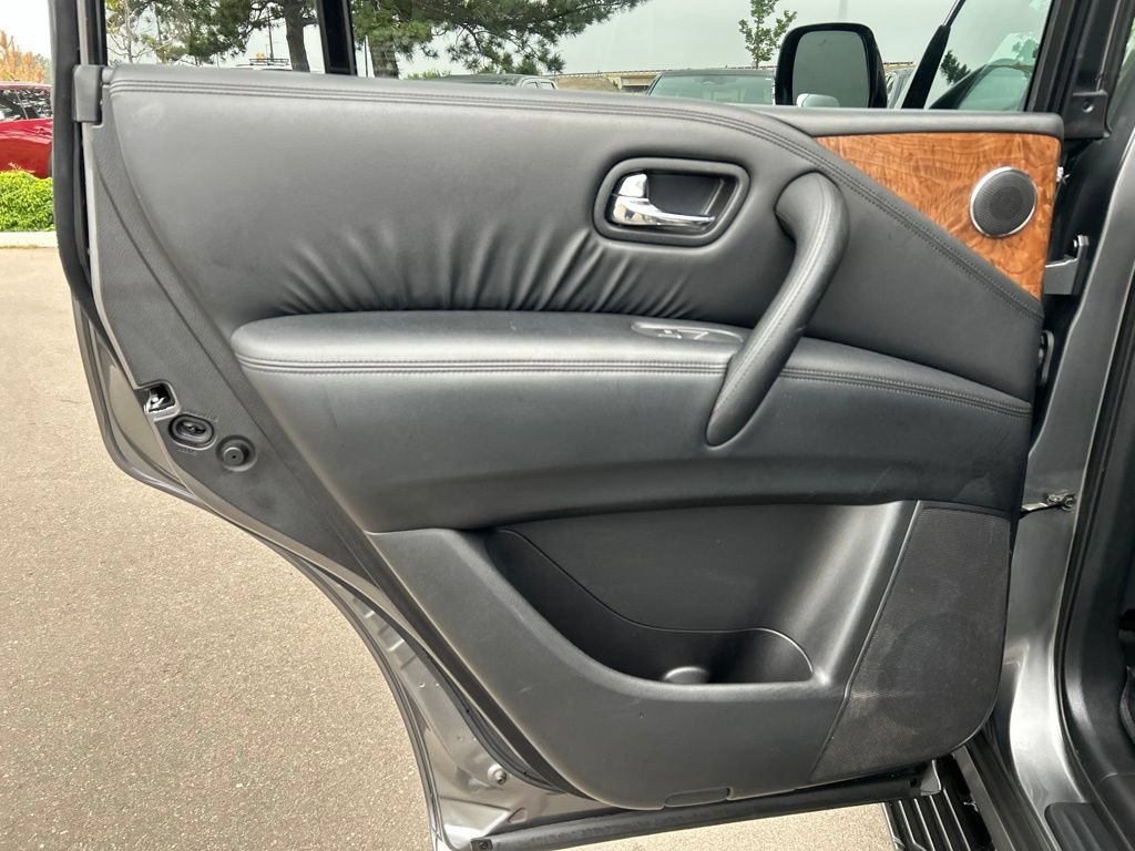 Used 2024 Nissan Armada SL AWD/4WD image 18