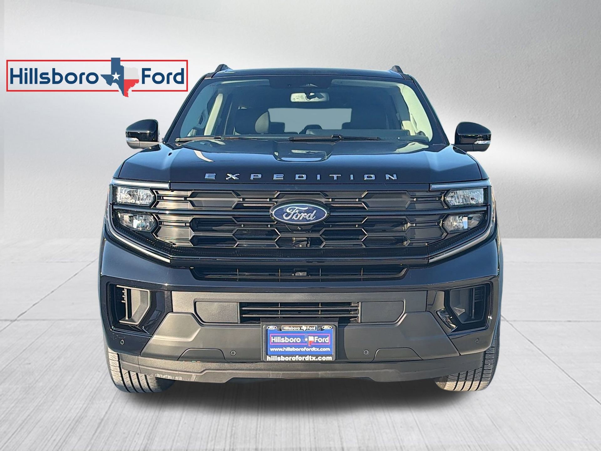 New 2026 Ford Expedition Max Active RWD image 2