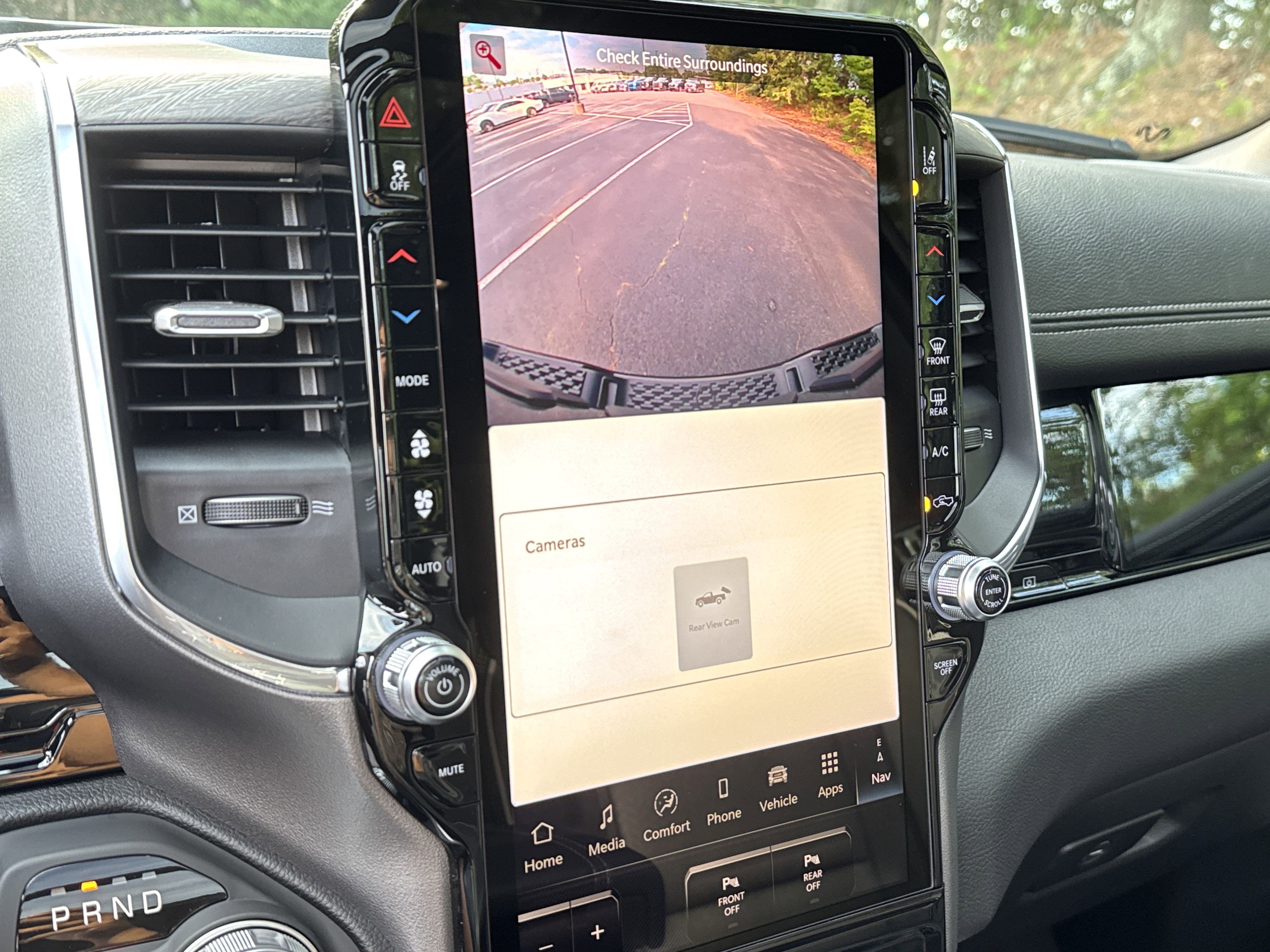 New 2026 RAM 1500 Laramie w/ Night Edition image 33