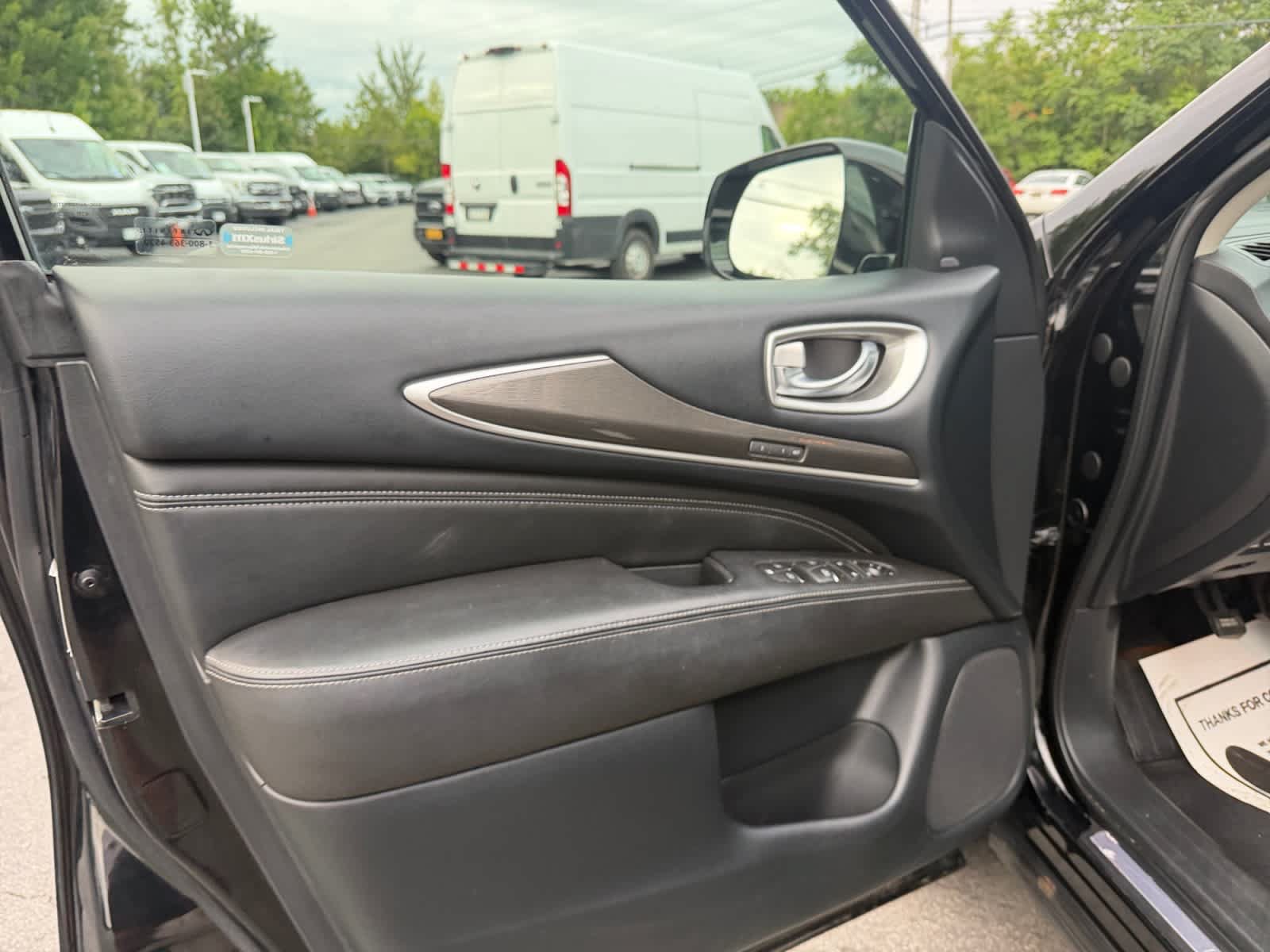 Used 2019 INFINITI QX60 Pure AWD/4WD image 14