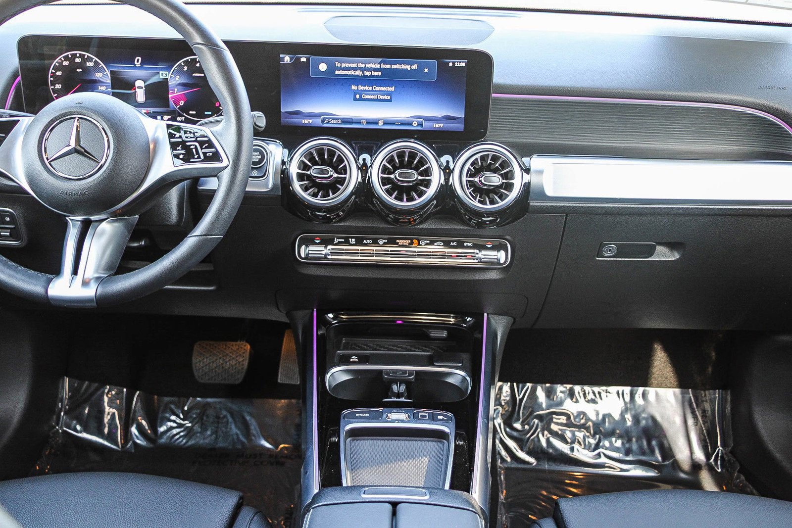 Certified 2025 Mercedes-Benz GLB 250 4MATIC image 13