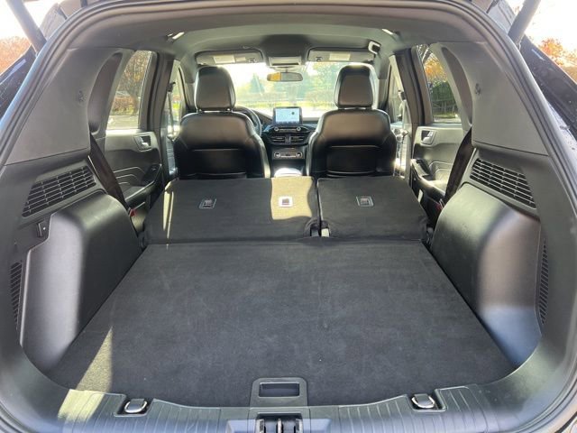 Used 2023 Ford Escape ST-Line image 30