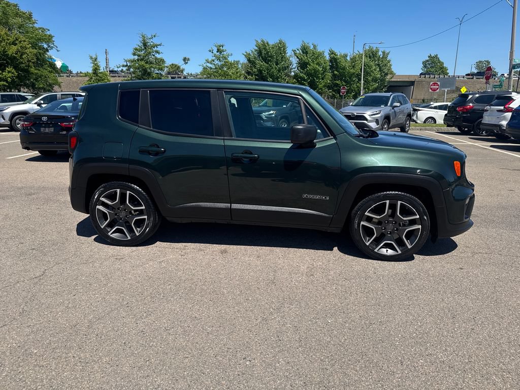 Used 2021 Jeep Renegade Sport FWD image 9