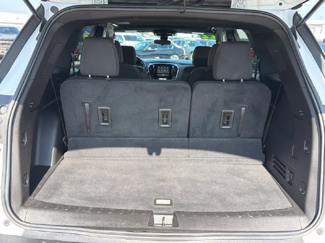 Used 2022 Chevrolet Traverse LT FWD image 29