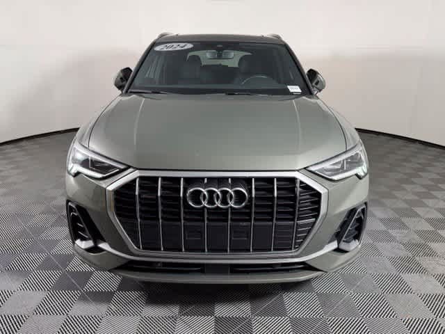 Used 2024 Audi Q3 2.0T Premium AWD/4WD image 10