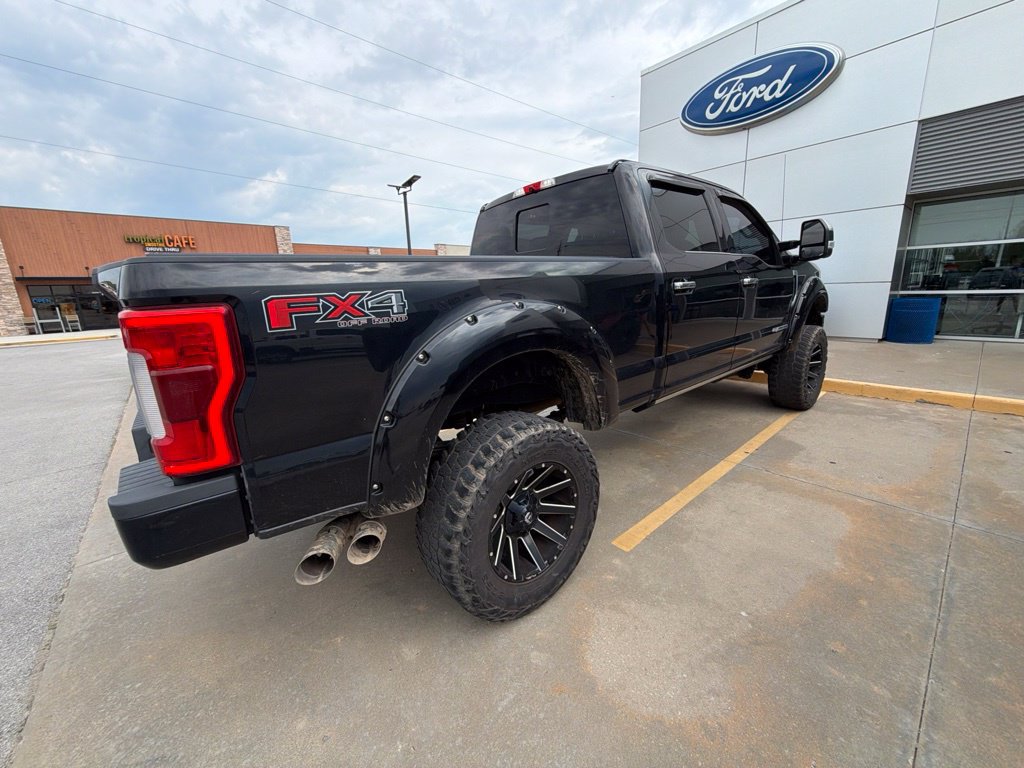 Used 2019 Ford F250 Platinum w/ Platinum Ultimate Package AWD/4WD image 5