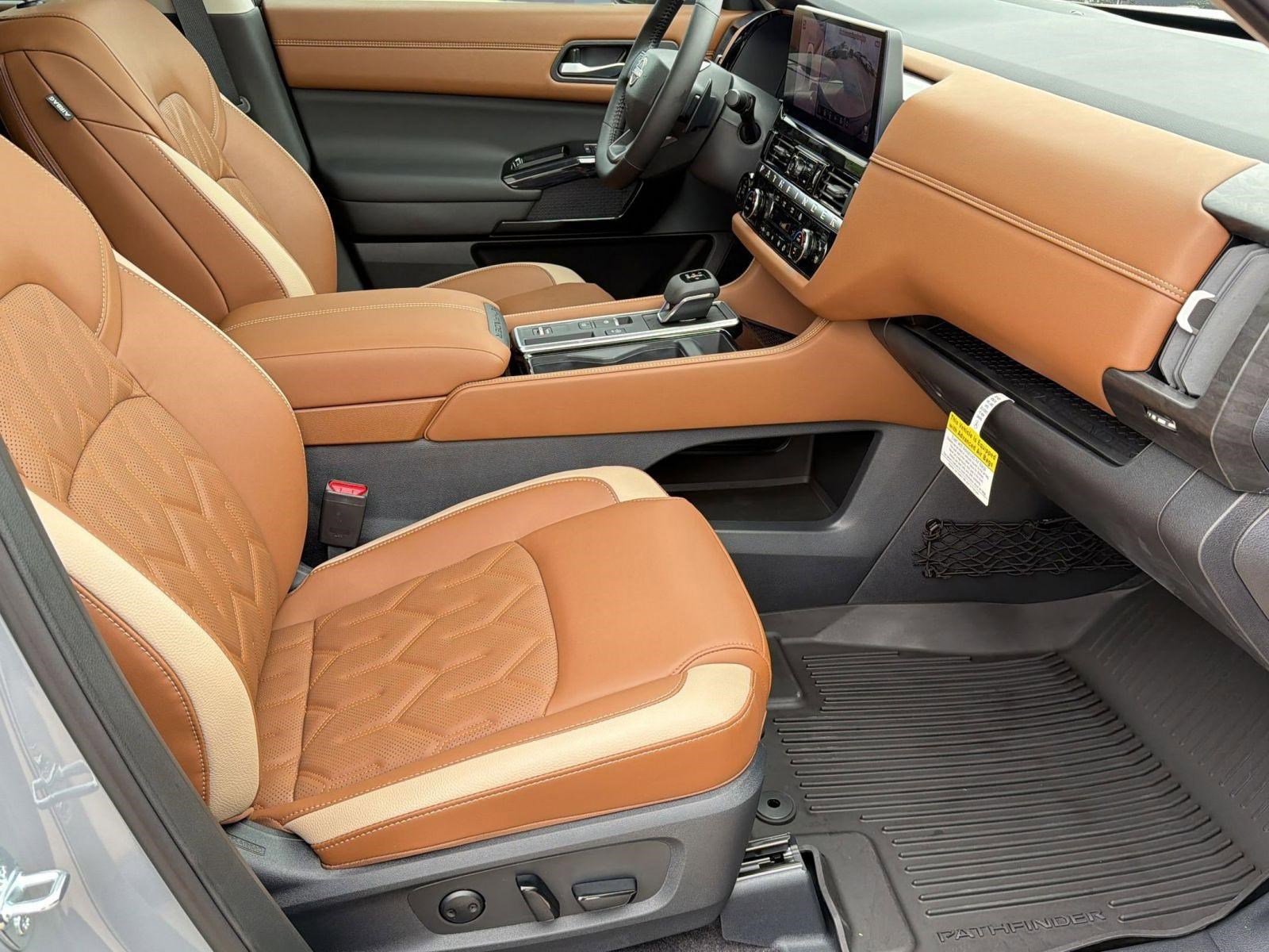 New 2026 Nissan Pathfinder Platinum w/ Lighting Package image 30