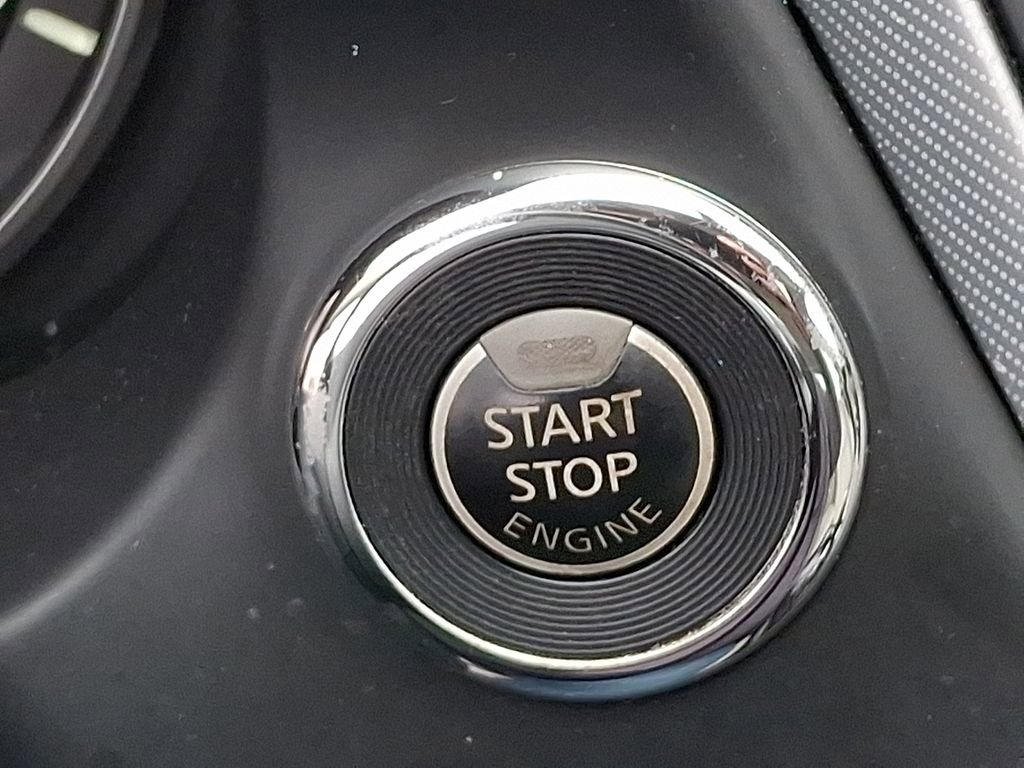 Used 2022 INFINITI Q50 Luxe w/ Cargo Package image 22