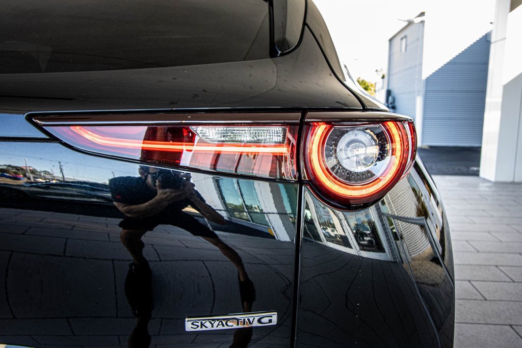 Used 2020 MAZDA CX-30 AWD w/ Premium Package image 16