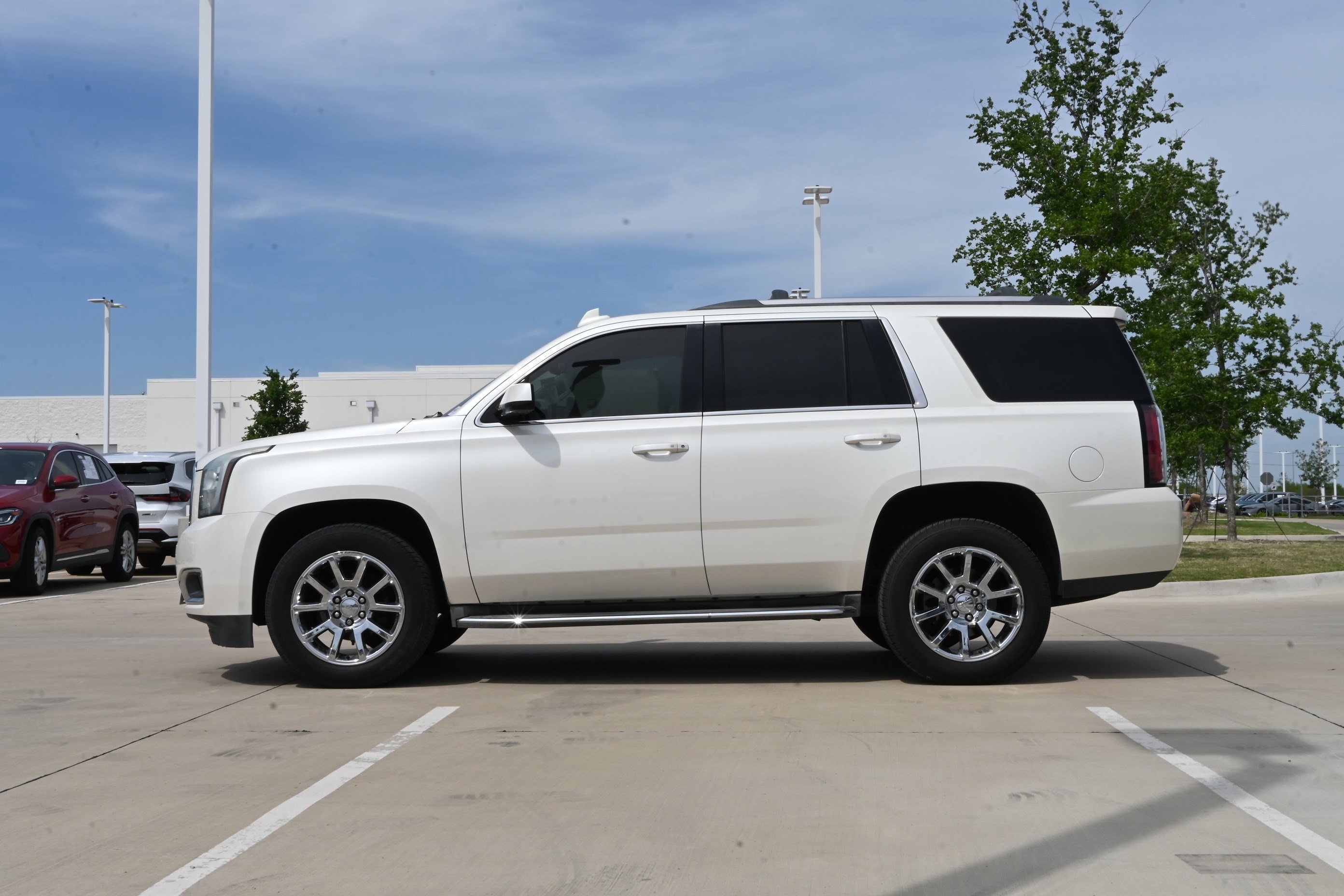 Used 2015 GMC Yukon SLT w/ Open Road Package image 6