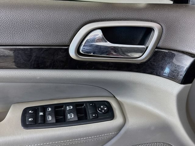 Used 2013 Jeep Grand Cherokee Laredo AWD/4WD image 20
