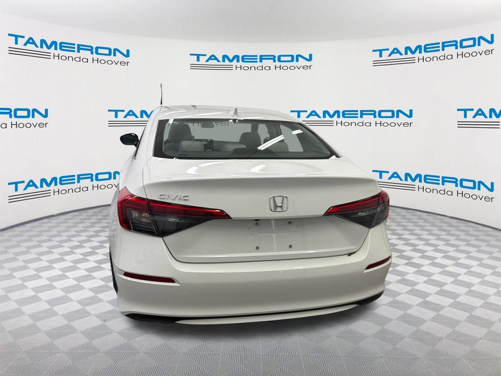 Used 2023 Honda Civic EX image 4