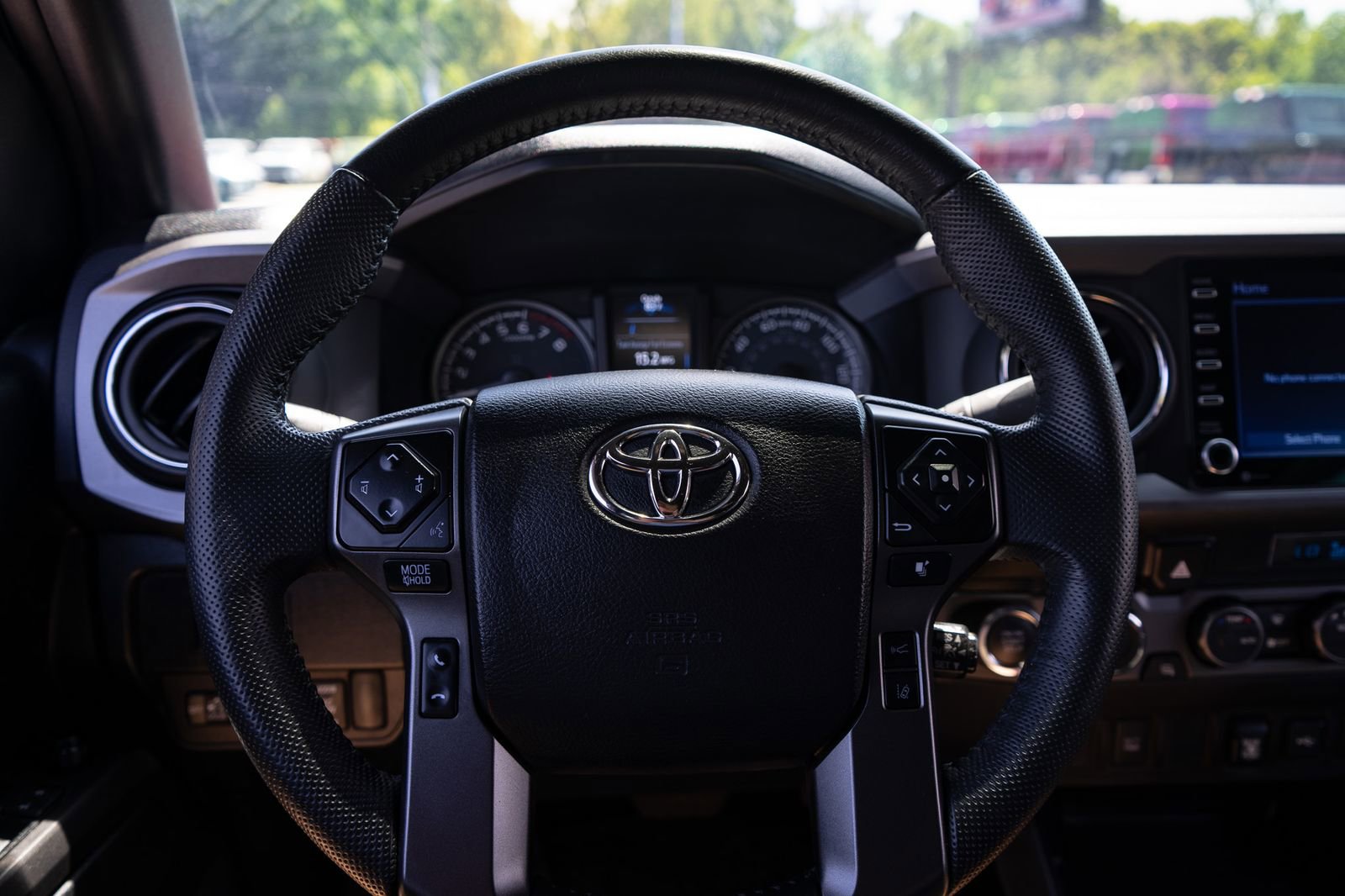 Used 2021 Toyota Tacoma TRD Off-Road AWD/4WD image 28