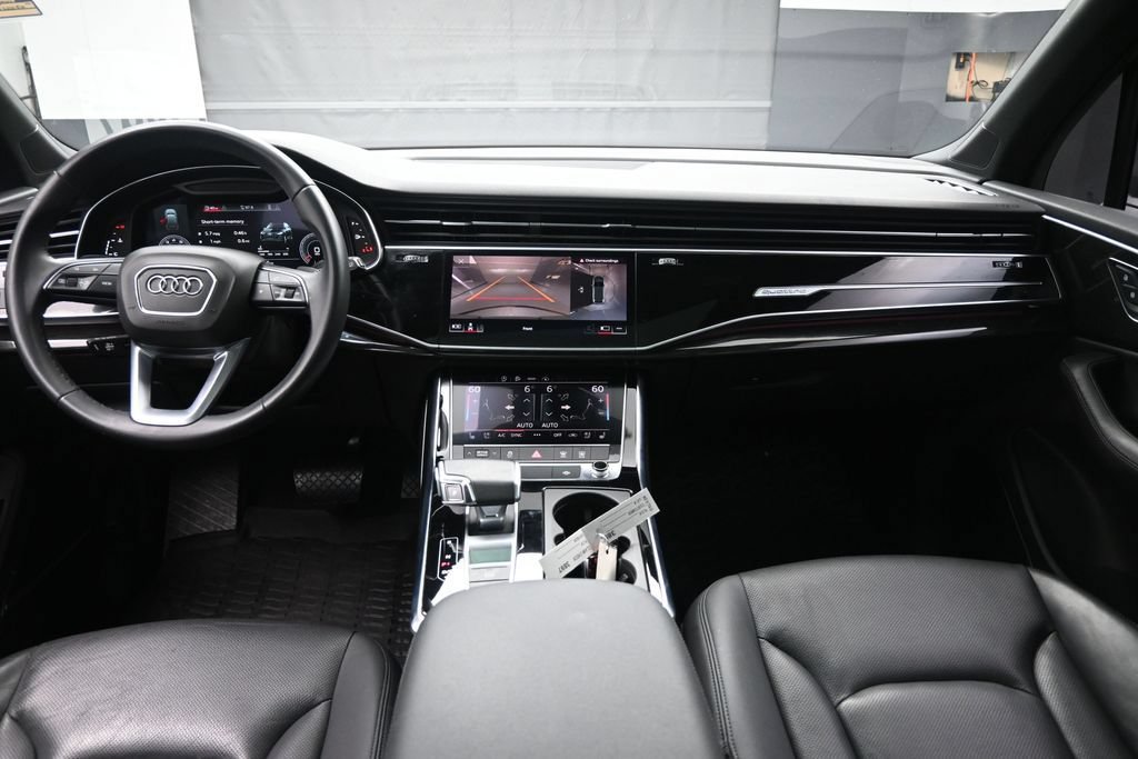 Used 2022 Audi Q7 3.0T Premium Plus w/ Premium Plus Package AWD/4WD image 9