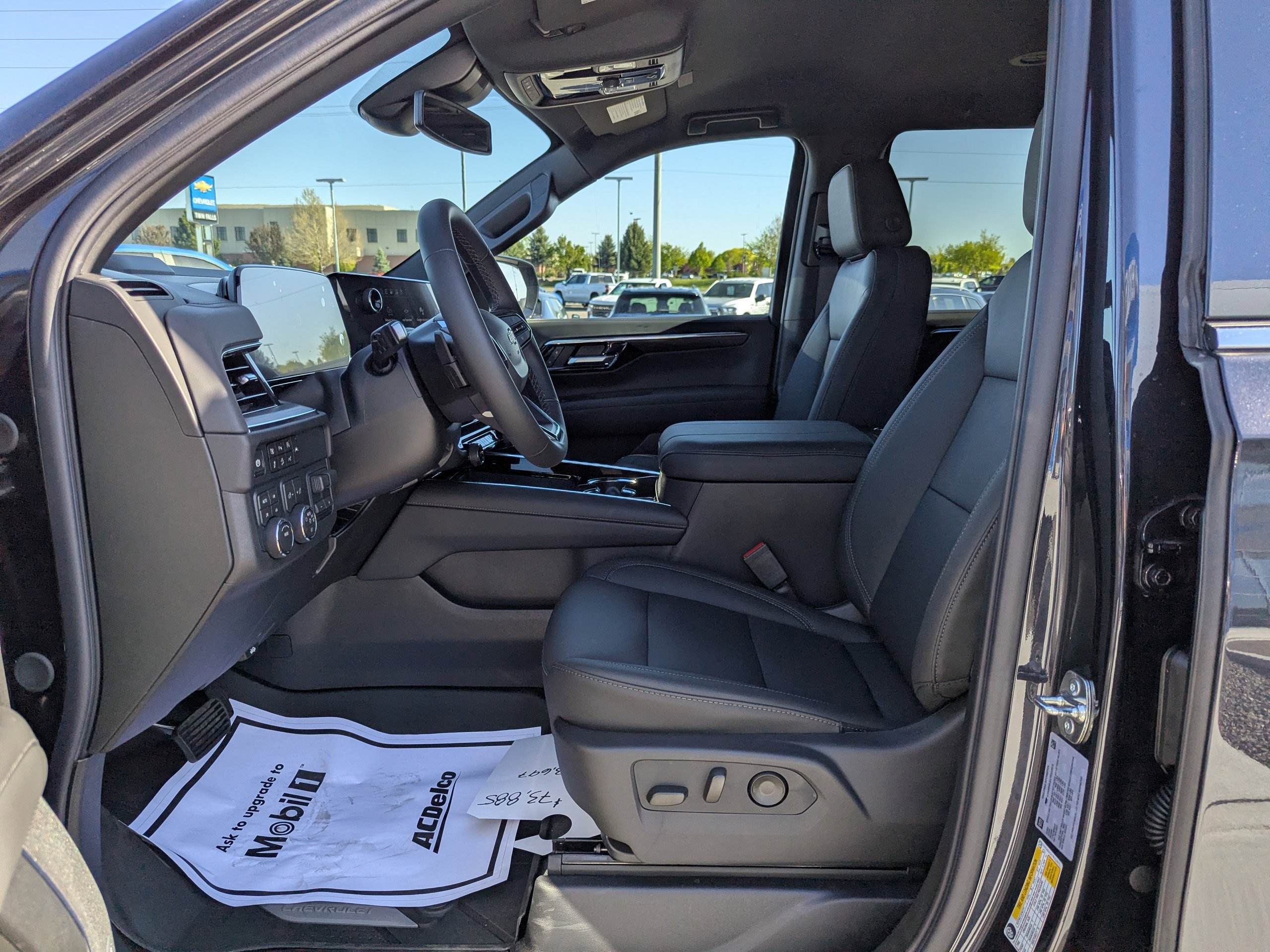 New 2026 Chevrolet Tahoe LT AWD/4WD image 10
