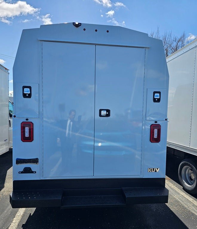 New 2024 Chevrolet Express 3500 w/ Power Convenience Package RWD image 36