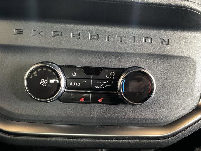 New 2026 Ford Expedition Platinum image 34