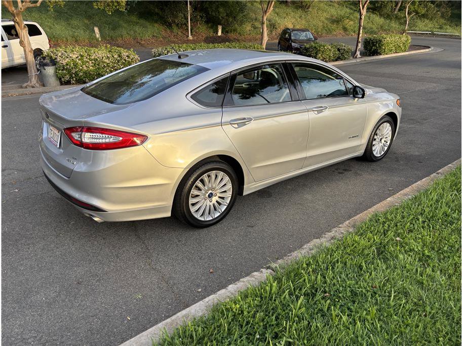 Used 2014 Ford Fusion SE w/ Equipment Group 502A image 7