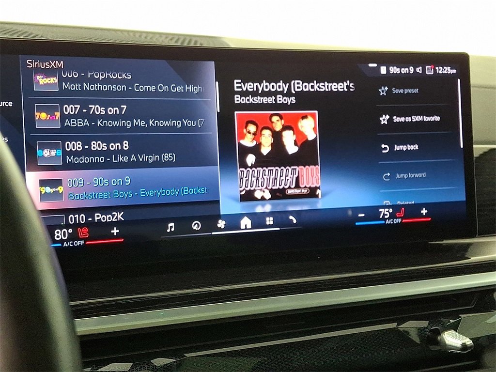 Certified 2024 BMW X5 xDrive40i w/ Executive Package image 19