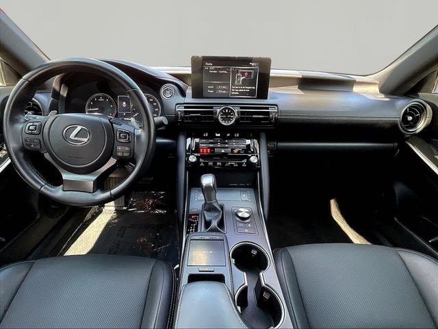 Used 2024 Lexus IS 350 F Sport RWD image 9