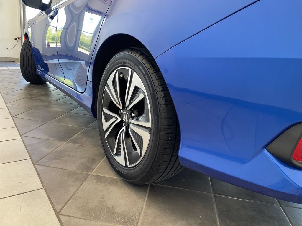 Used 2018 Honda Civic EX-L image 18