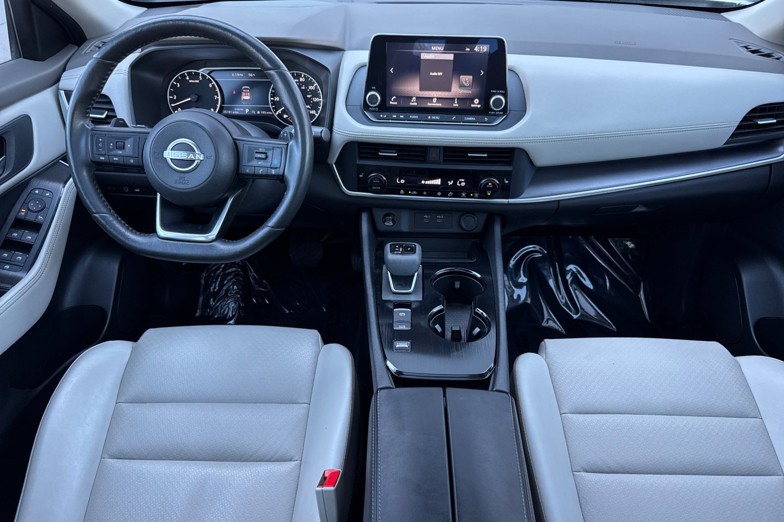 Certified 2024 Nissan Rogue SV w/ SV Premium Package FWD image 16