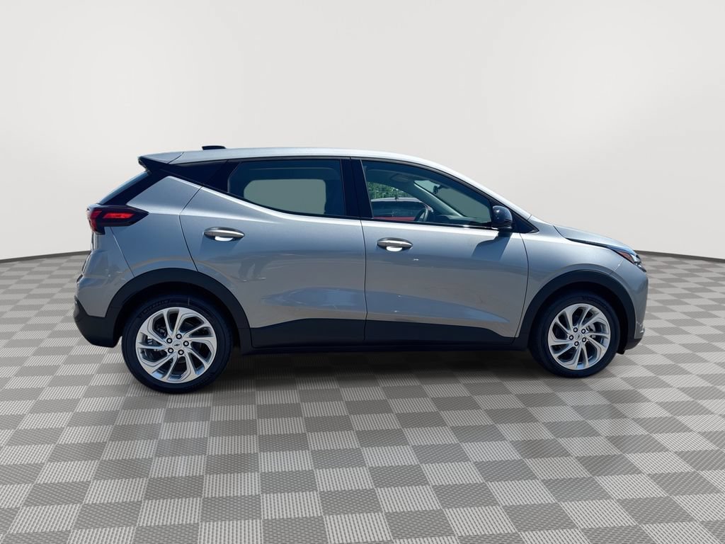 New 2027 Chevrolet Bolt LT w/ LPO, All-Weather Package FWD image 10